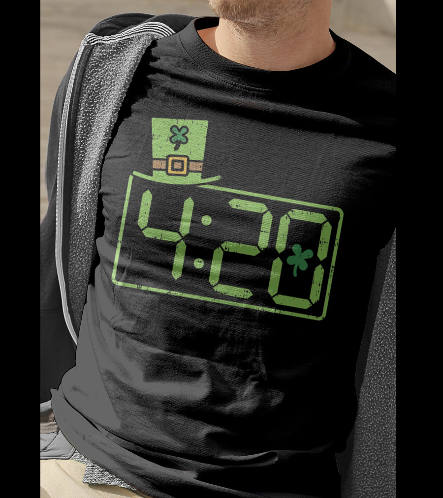 St Patricks Day 420 Clock With Leprechaun Hat And Shamrock T-Shirt