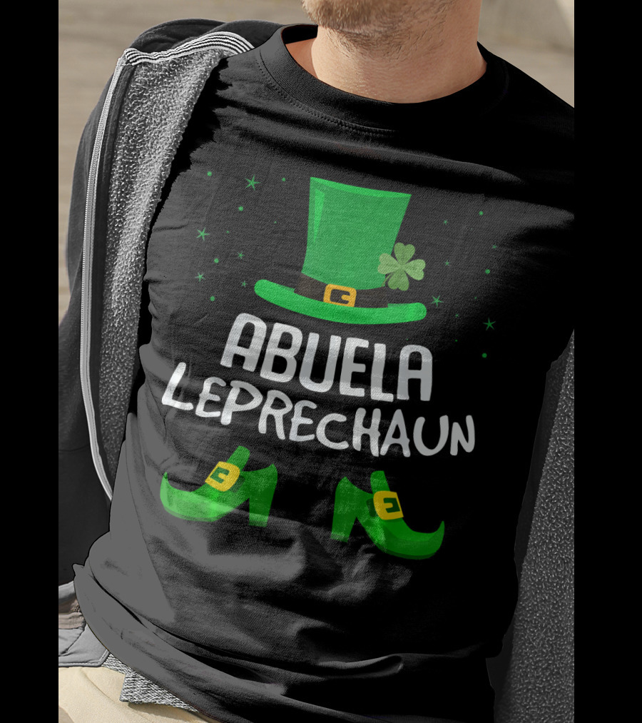 Abuela Leprechaun Saint Patricks Hat And Shoes T-Shirt