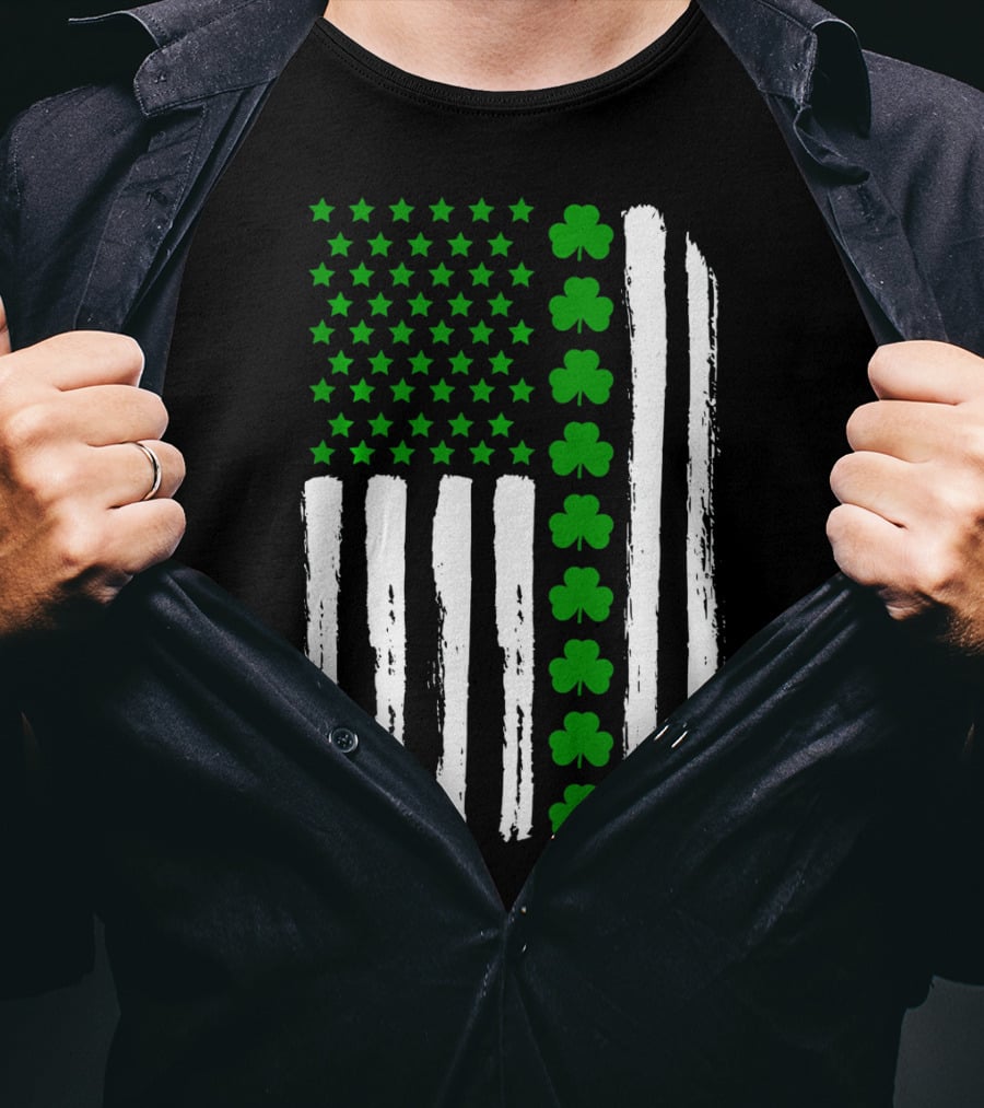 USA Flag With Green 4 Leaf Clover For St. Patrick Day T-Shirt