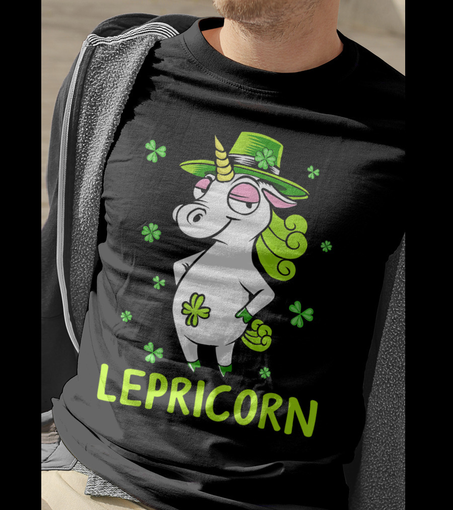 Lepricorn Leprechaun Unicorn St Pat Clover Hat T-Shirt