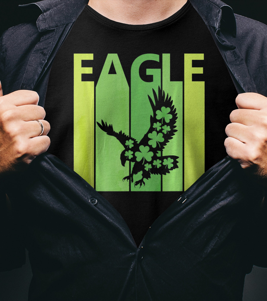 Lucky Irish Shamrock Eagle St Patricks Day T-Shirt