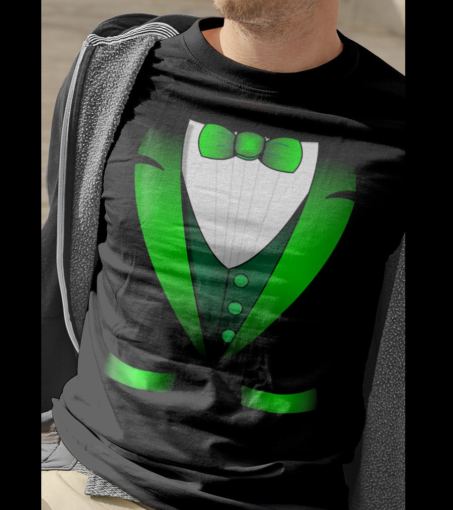 Irish St Patricks Day Leprechaun Green Tuxedo Bowtie T-Shirt