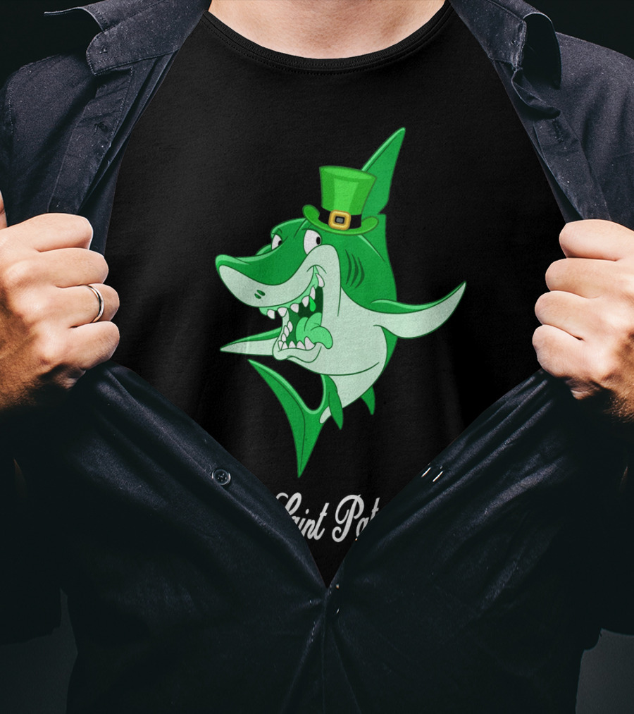 Happy Saint Patrick's Day Cute Shark Wearing Green Hat T-Shirt