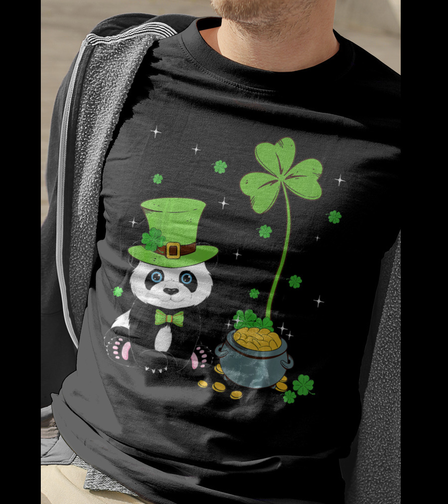 Shamrock Leprechaun Panda St Patricks Pot Of Gold T-Shirt
