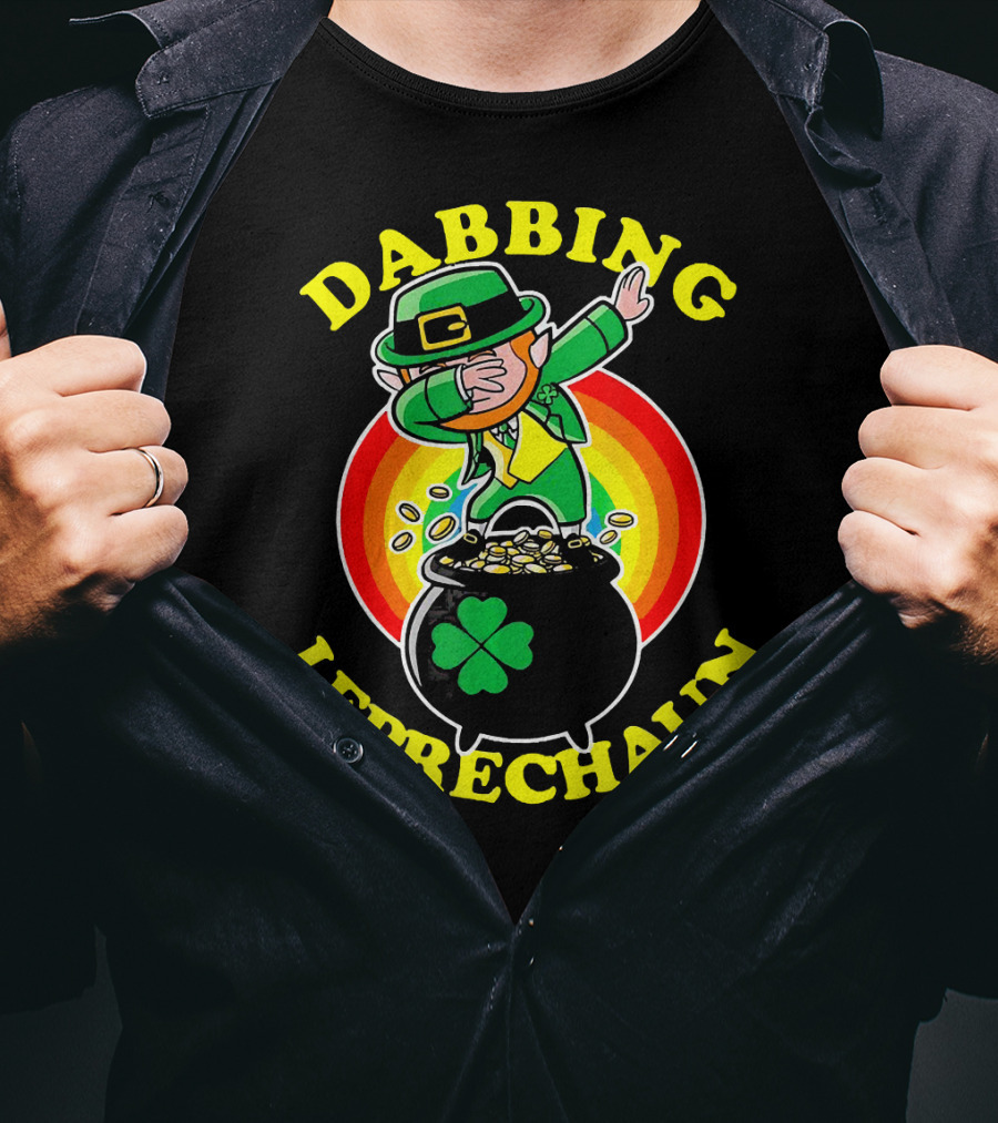 Dabbing Leprechaun Pot Of Gold Rainbow T-Shirt