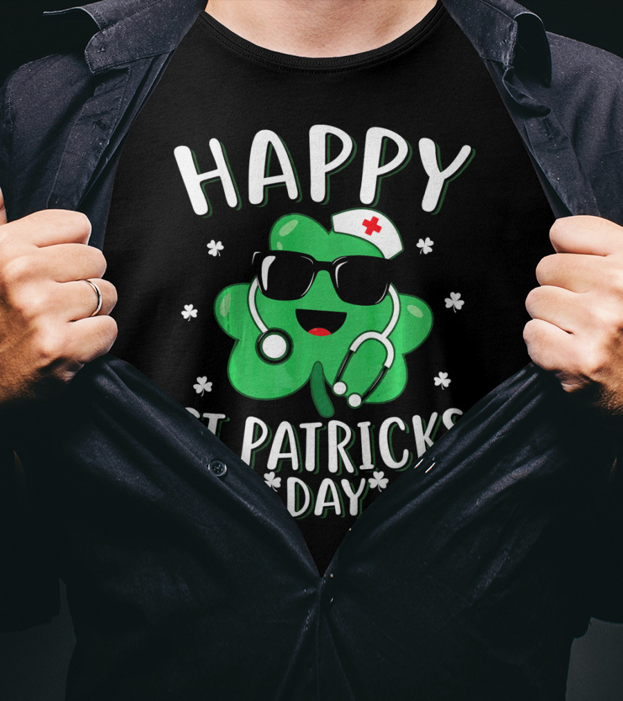 Happy St Patricks Day Nurse Shamrock With Stethoscope And Nurse Cap T-Shirt