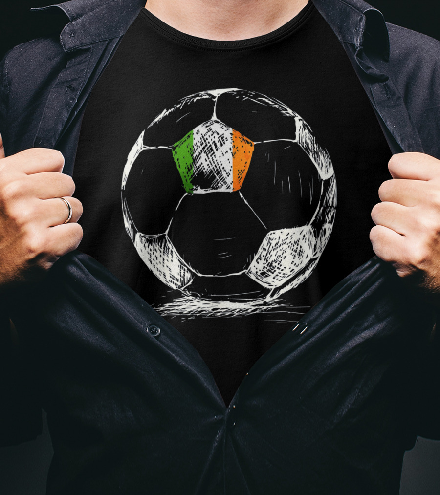 Ireland Irish Eire Flag Soccer Ball T-Shirt