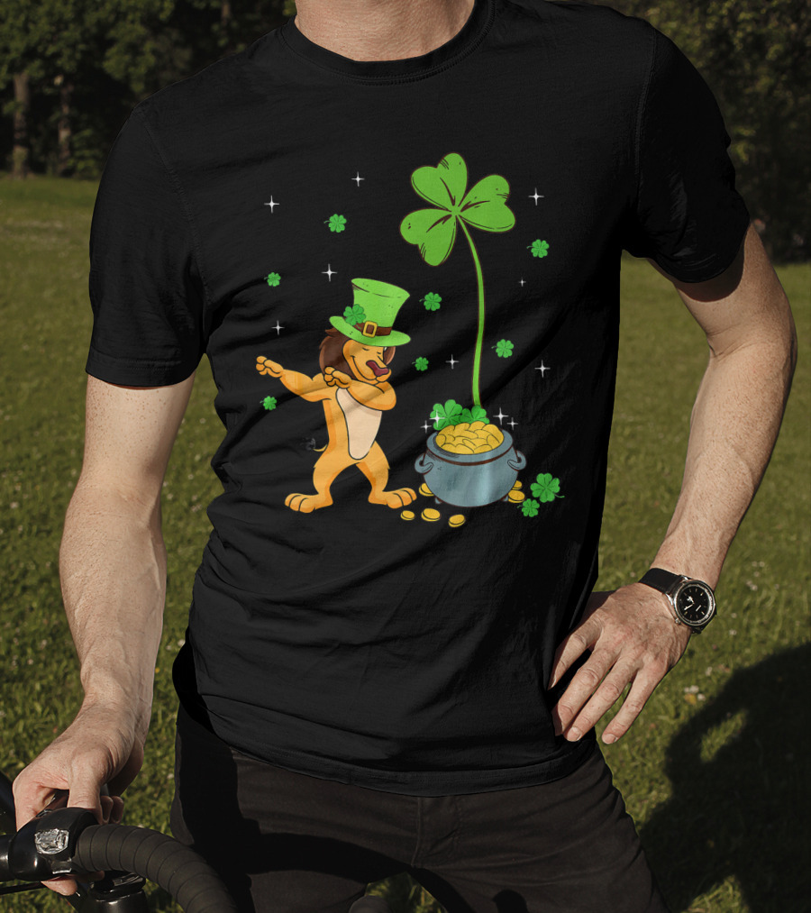 Shamrock Leprechaun Lion Pot Of Gold Clover Dance T-Shirt