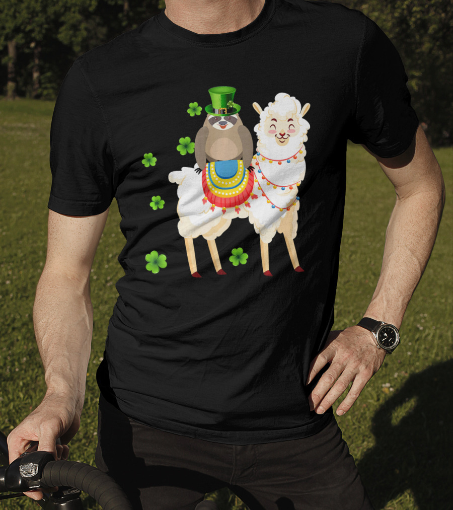 Leprechaun Sloth Riding Llama St Patrick's Day With Shamrocks T-Shirt