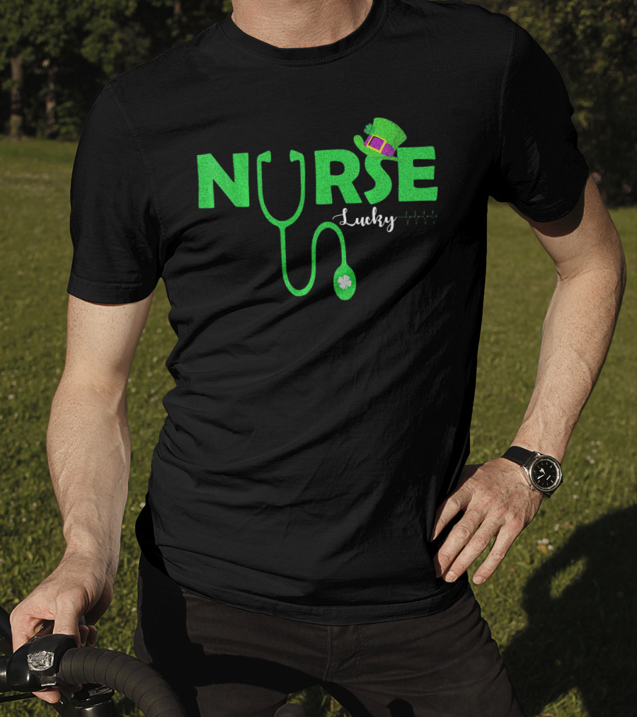 Lucky Nurse St. Patrick's Day With Shamrock Stethoscope And Leprechaun Hat T-Shirt