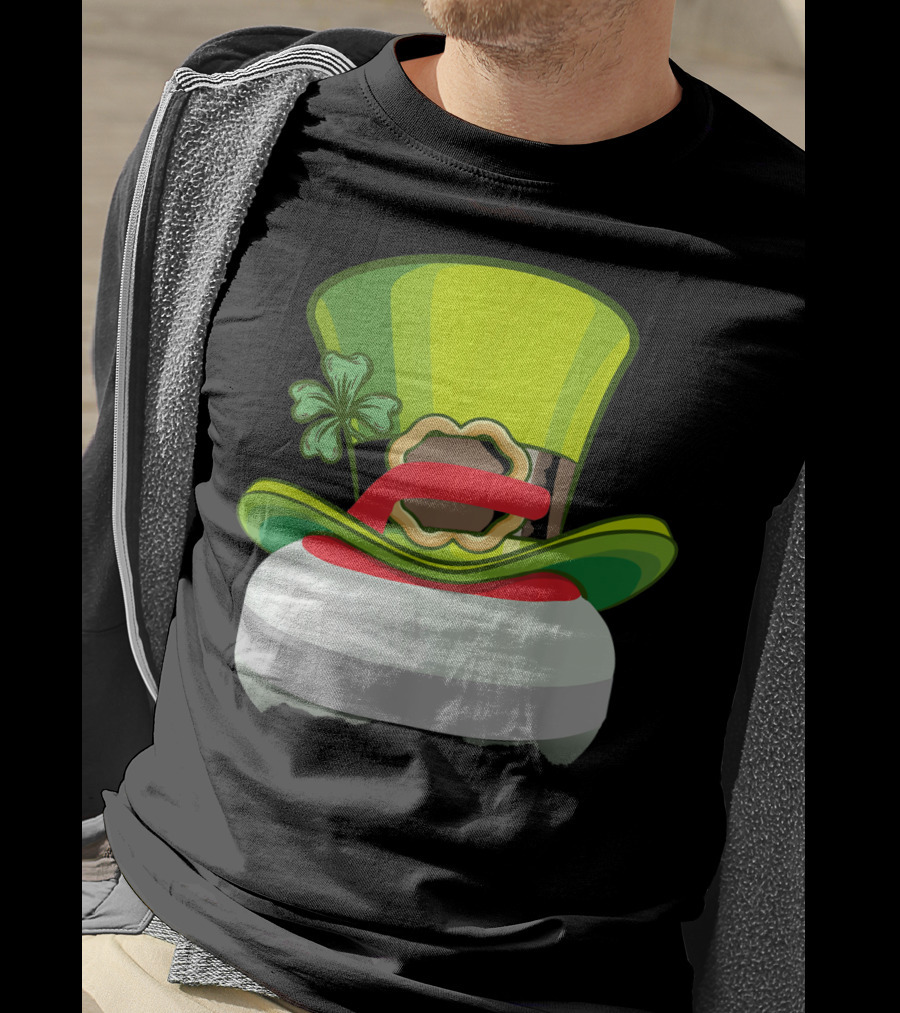 Leprechaun Curling Irish Hat Shamrock T-Shirt