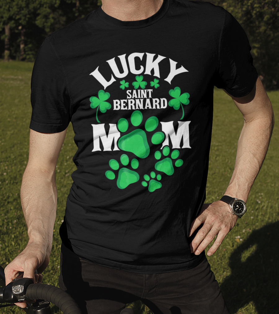 Lucky Saint Bernard Mom St. Patrick's Day T-Shirt