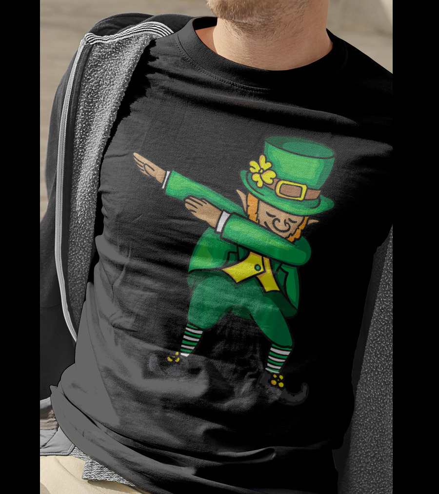 Dabbing Leprechaun Cute St. Pats Day Irish Dance T-Shirt