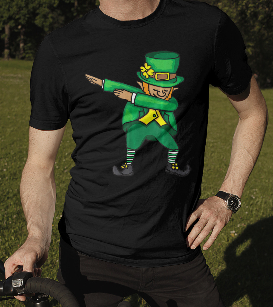 Dabbing Leprechaun Cute St. Pats Day Irish Dance T-Shirt