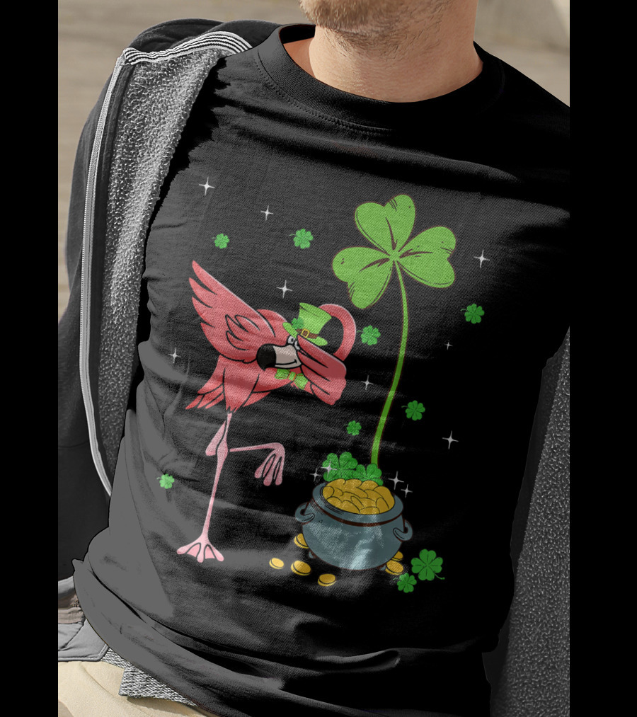 Shamrock Leprechaun Flamingo St Patricks Pot Of Gold T-Shirt
