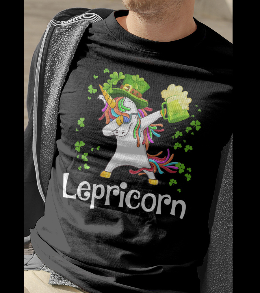 Lepricorn Beer Mug Shamrocks Rainbow Unicorn St. Patrick's Day T-Shirt