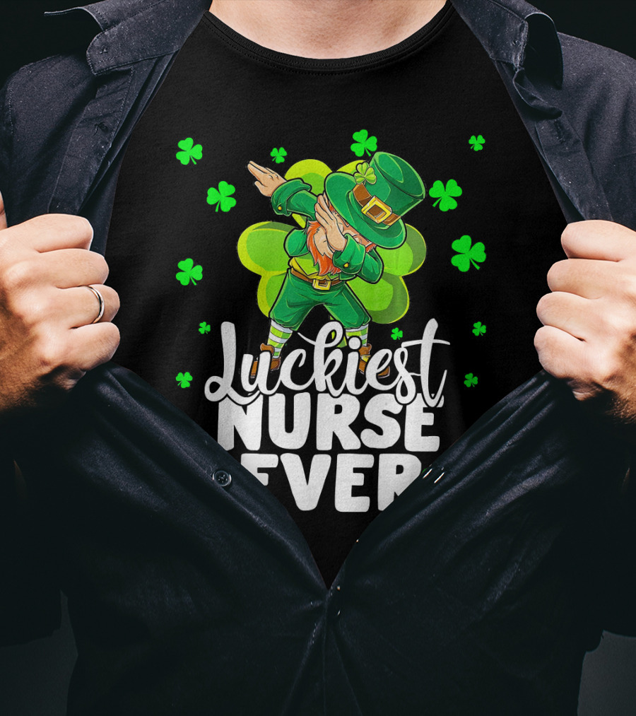 Luckiest Nurse Ever Leprechaun Dab St Patrick's Day Shamrock T-Shirt