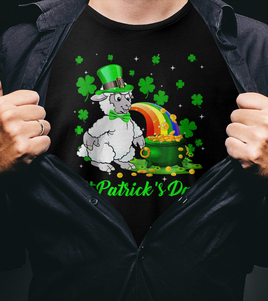 St Patrick's Day Leprechaun Sheep Shamrock Rainbow Pot Of Gold T-Shirt