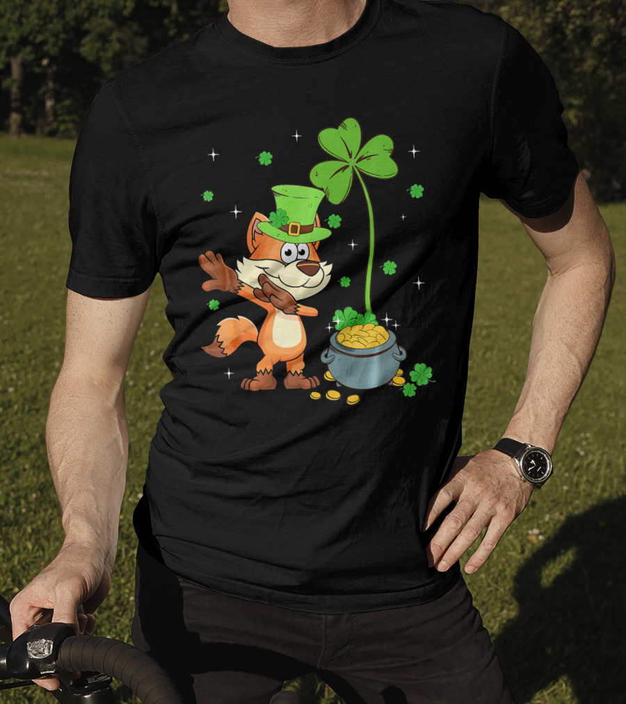 Shamrock Leprechaun Fox With Clover And Pot Of Gold T-Shirt