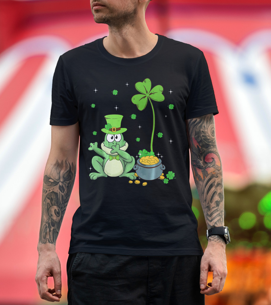 Shamrock Leprechaun Frog with Pot of Gold and Clover Hat T-Shirt