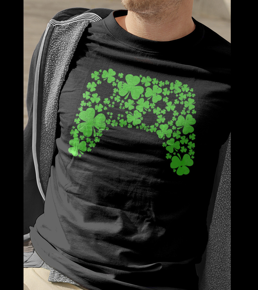 St Patricks Day Gamer Gaming Lucky Shamrock Controller T-Shirt