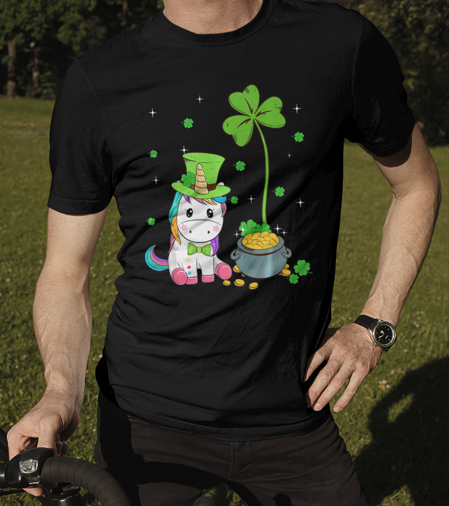 Shamrock Leprechaun Unicorn St Patricks Pot Of Gold T-Shirt