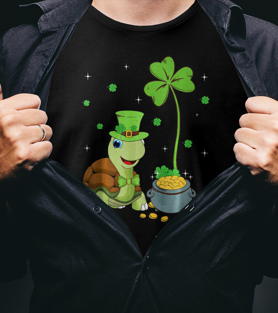 Shamrock Turtle With Leprechaun Hat And Pot Of Gold St Patricks T-Shirt
