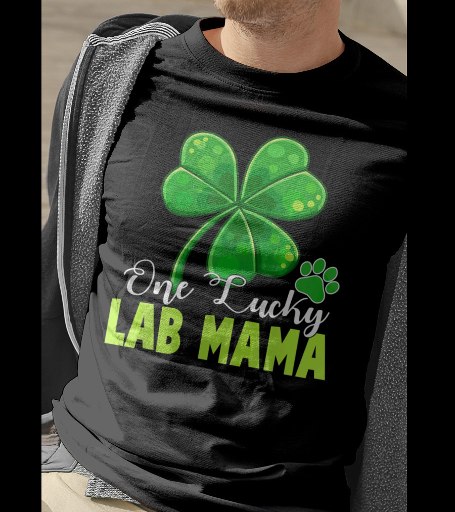 One Lucky Lab Mama Shamrock Paw Prints T-Shirt