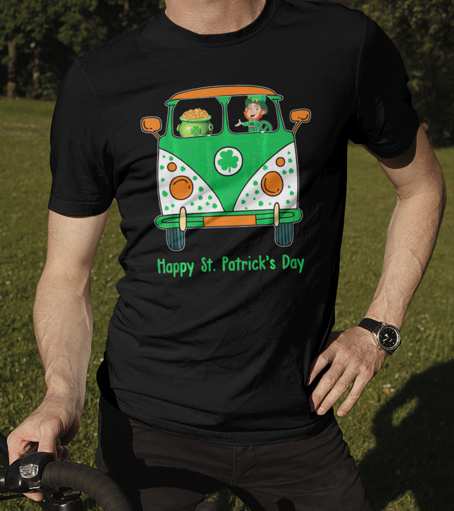 Happy St. Patrick's Day Leprechaun Gold Pot Hippie Car T-Shirt