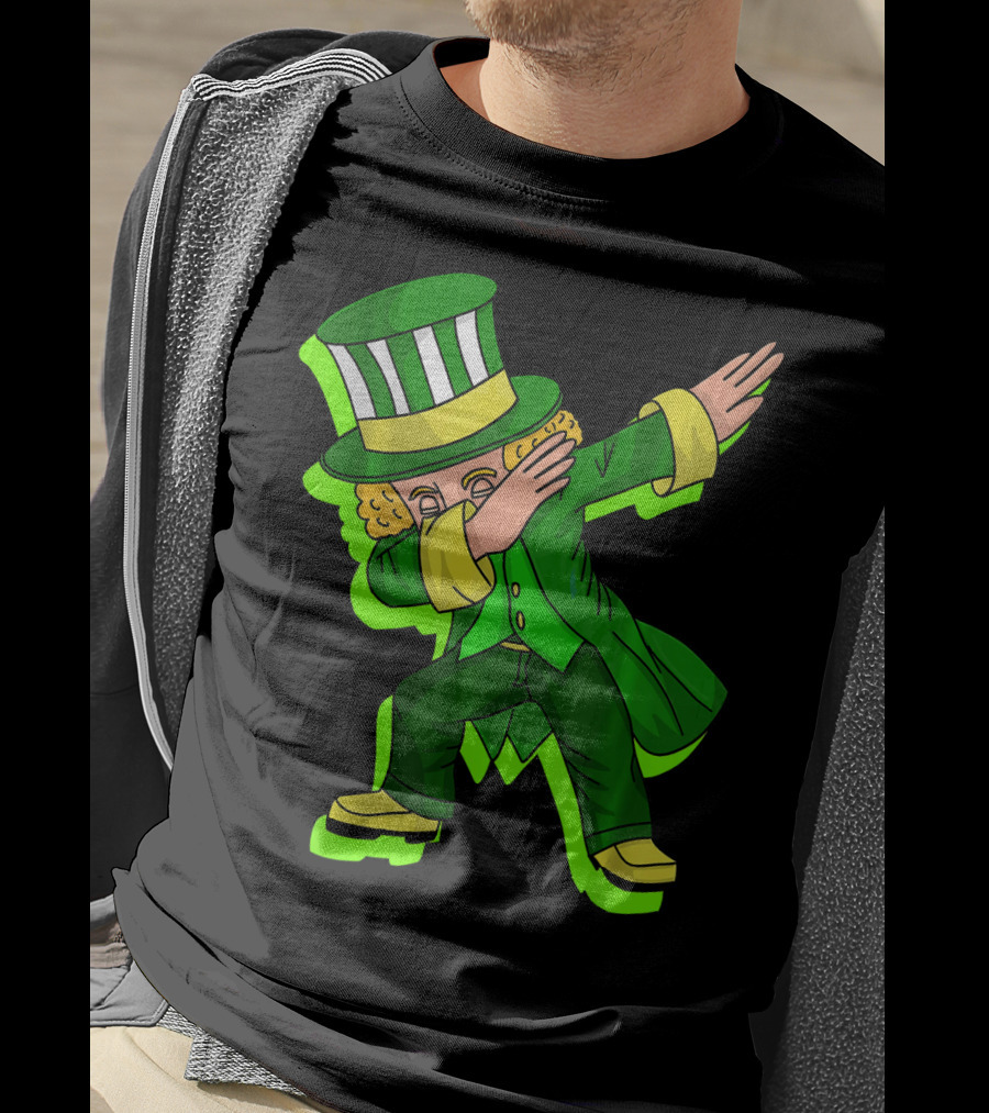 Dabbing Leprechaun With Green Shadow Cut Hat And Coat T-Shirt