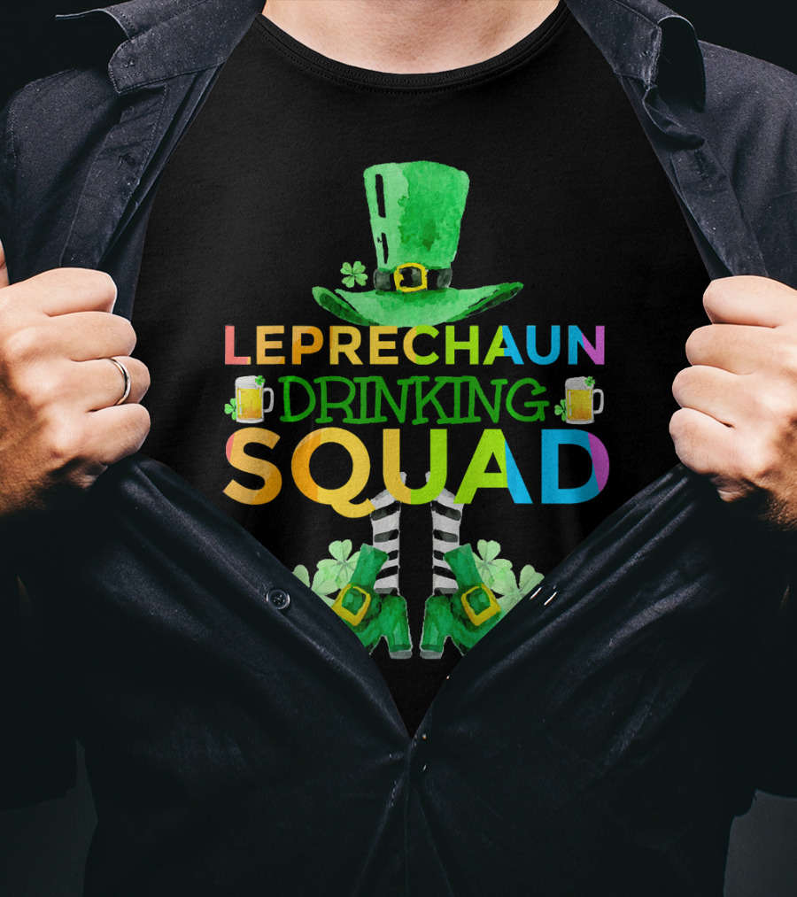Leprechaun Drinking Squad Beer Rainbow Hat Clover Stripes T-Shirt