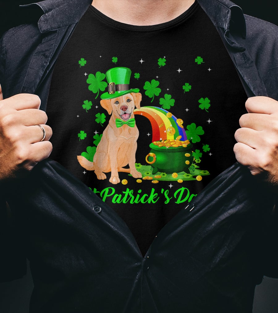 St Patrick's Day Leprechaun Golden Retriever T-Shirt