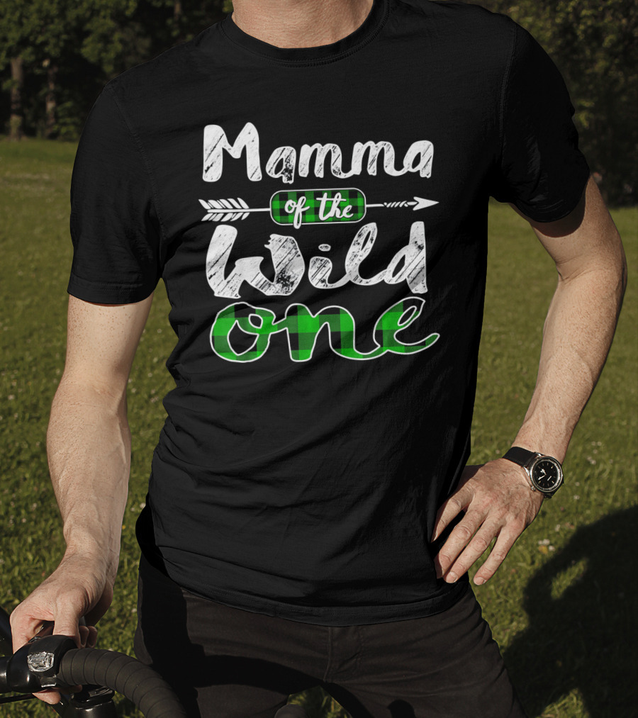 Mamma Of The Wild One Arrow Plaid T-Shirt