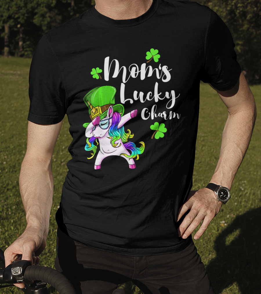 Mom's Lucky Charm St. Patricks Day Unicorn Irish Dance T-Shirt