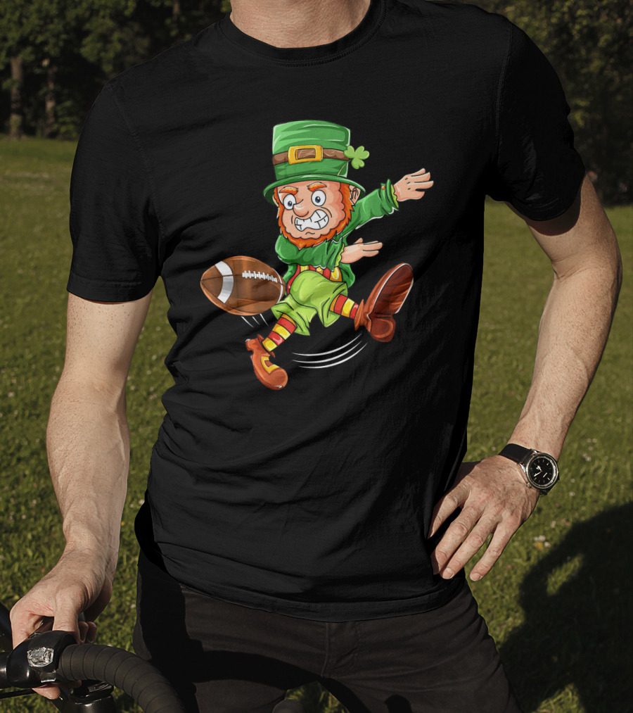 Leprechaun Rugby Kick St Patricks Day Coach Fun T-Shirt