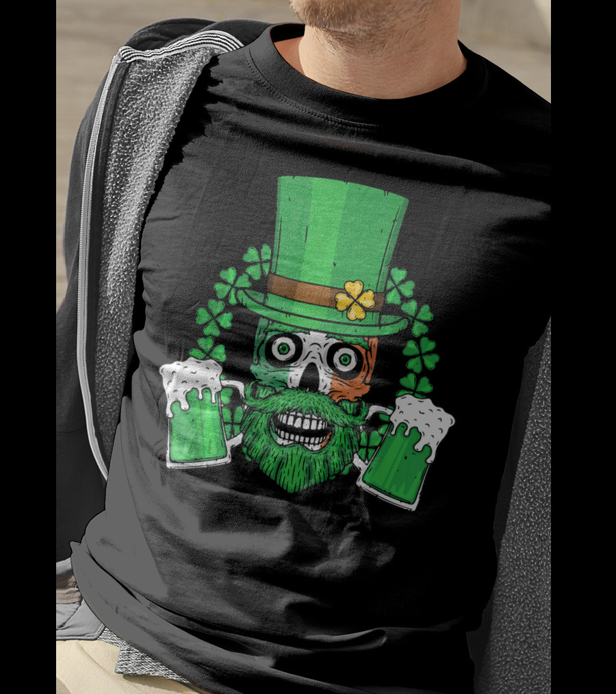 Irish Flag Leprechaun Skull With Shamrock And Beer Mugs T-Shirt