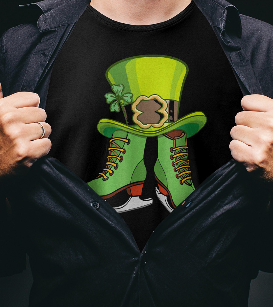 Leprechaun Figure Skating St Patricks Green Hat And Skates T-Shirt