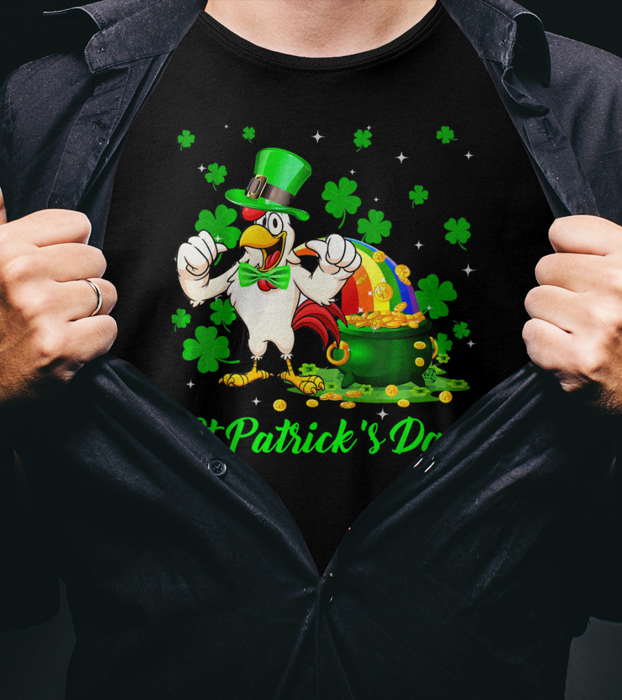 St Patrick's Day Leprechaun Chicken Shamrock Pot Of Gold T-Shirt