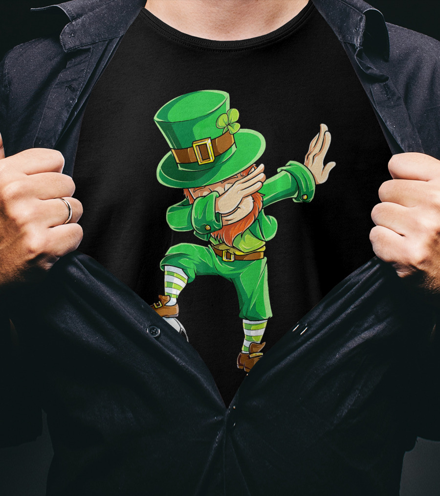Dabbing Leprechaun Soccer Ball St Patricks Day T-Shirt