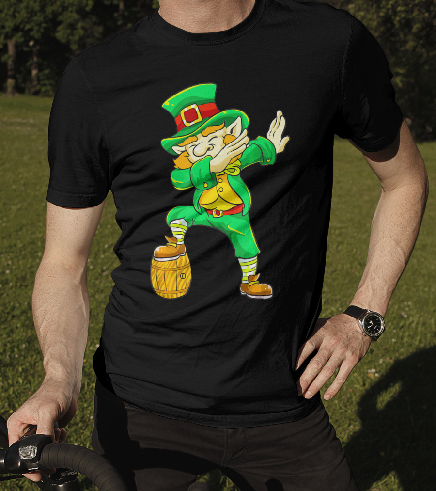 Dabbing Leprechaun Irish St Patrick's Day Beer Keg T-Shirt