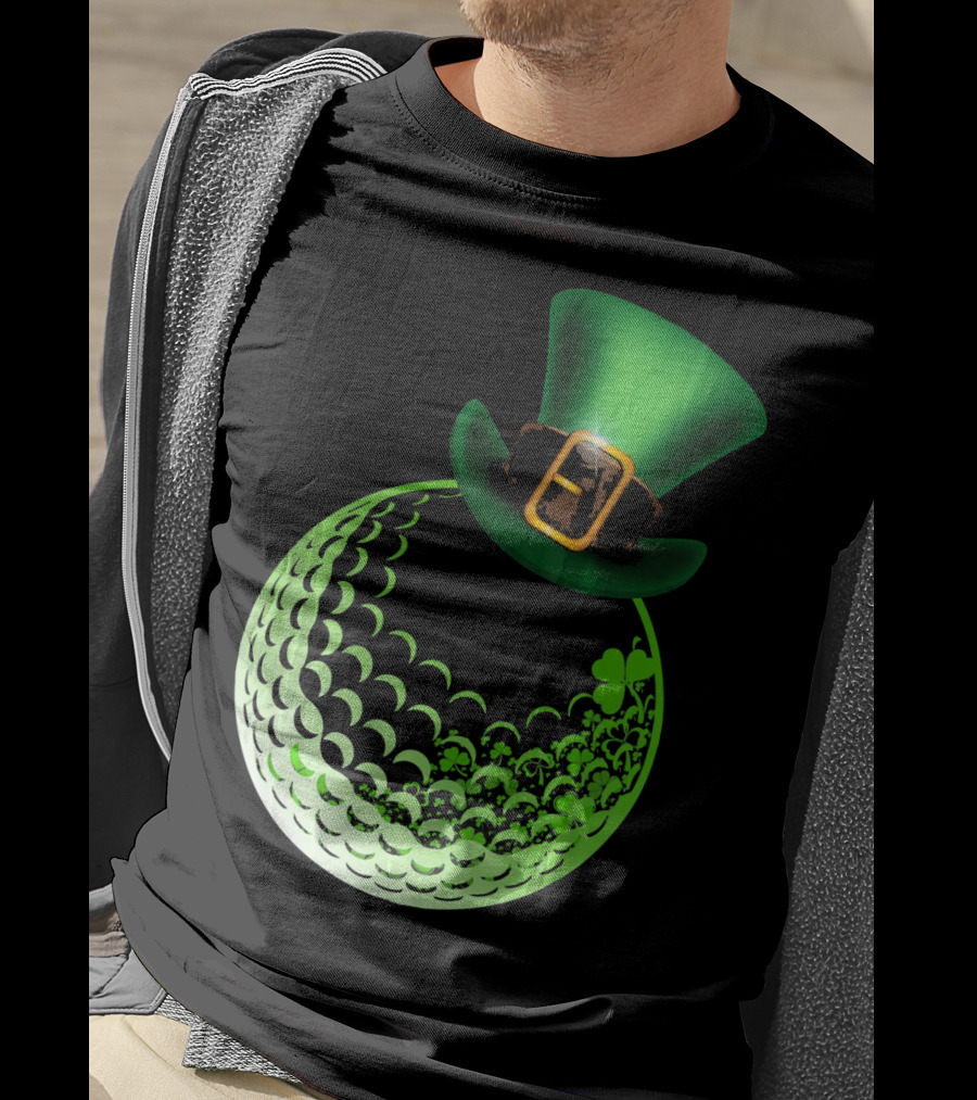 Shamrock Golf Ball With Leprechaun Hat St Patrick's Day Fun T-Shirt