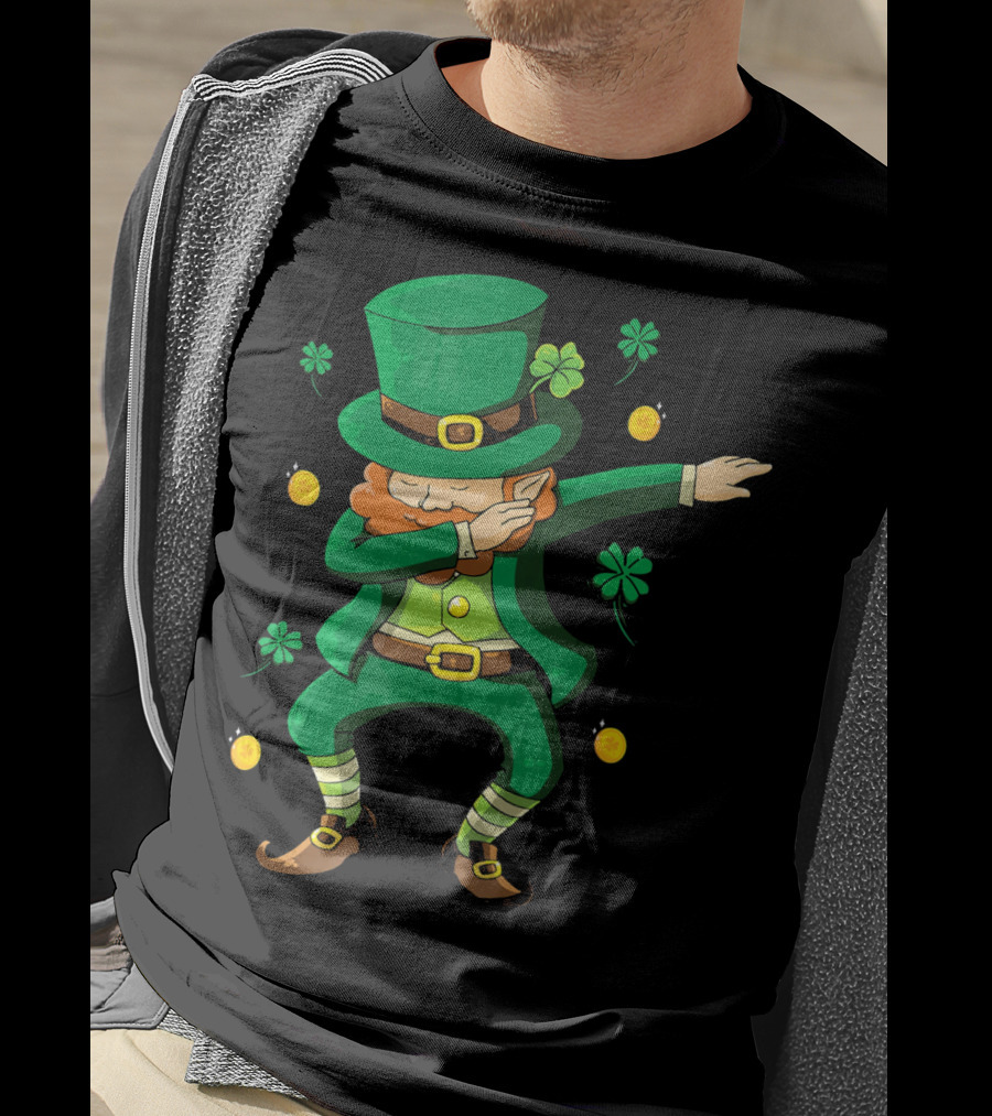 Funny Leprechaun Dabbing With Clover Coins T-Shirt
