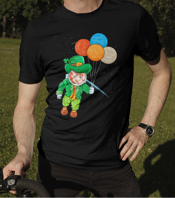 Leprechaun In Space St Patrick's Day Astronaut With Colorful Balloons T-Shirt