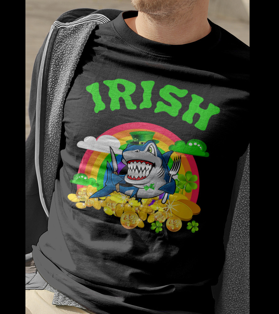 Irish Shark Funny St Patricks Day Leprechaun Rainbow Coins T-Shirt