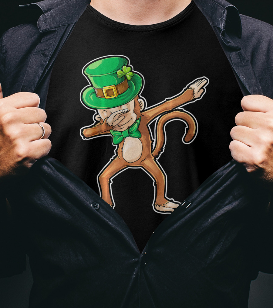 Dabbing Monkey St. Patrick's Day Leprechaun Hat Green Bow Tie T-Shirt