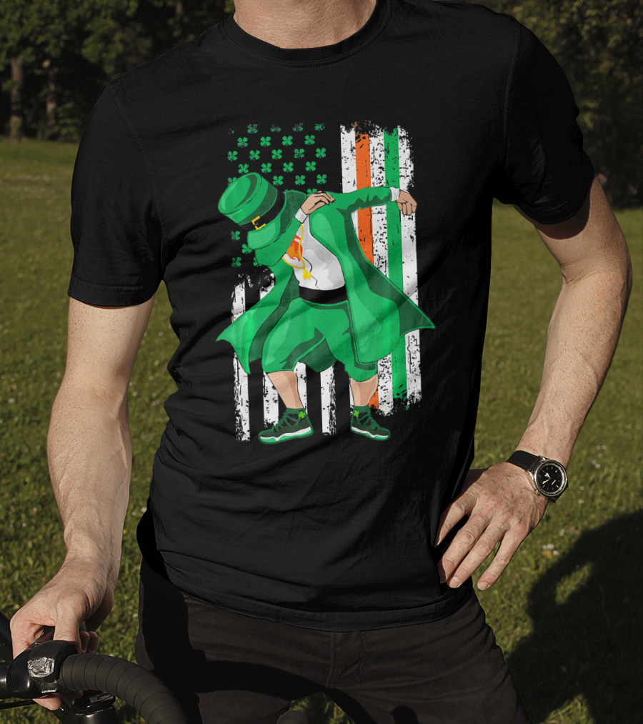Dabbing Leprechaun With Shamrock And Irish American Flag Background T-Shirt
