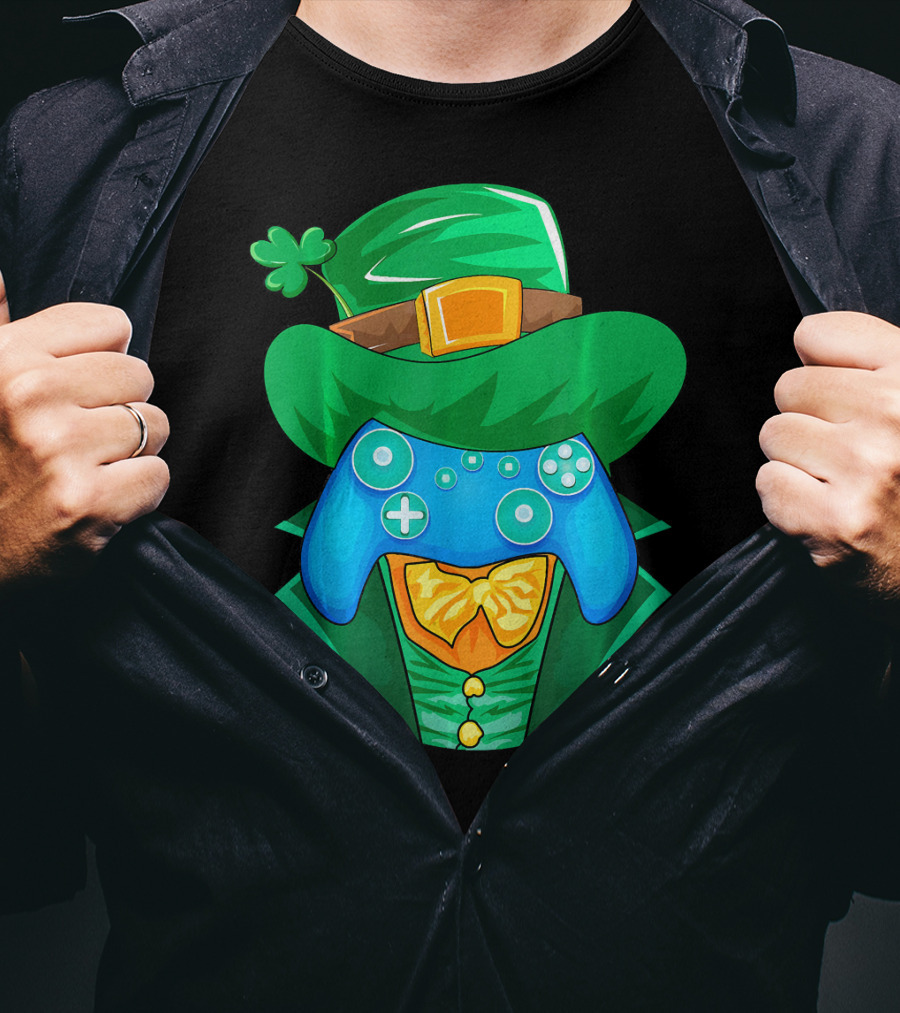 Leprechaun Gamer Controller St Patrick's Day Shamrock Hat Bowtie T-Shirt
