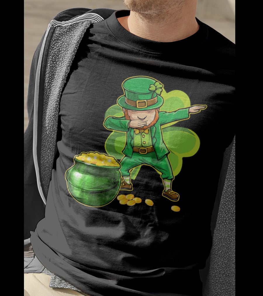 Dabbing Leprechaun Pot Of Gold Shamrock Dance T-Shirt