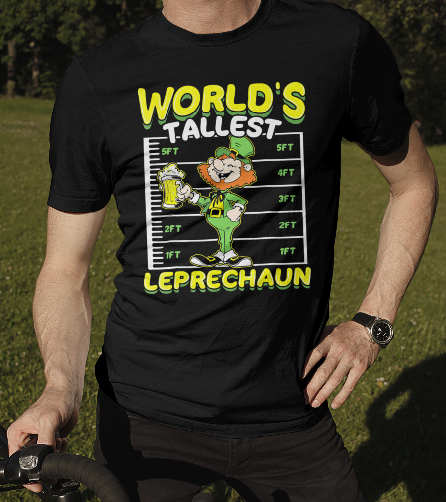 WORLD'S TALLEST LEPRECHAUN Funny St Pat Holding Beer Mug With Height Chart T-Shirt