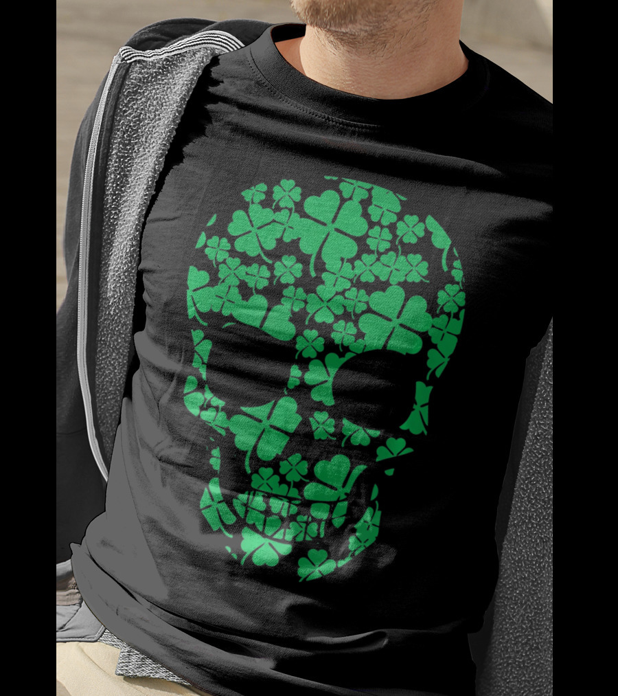 Saint Patricks Day Shamrocks Skull T-Shirt
